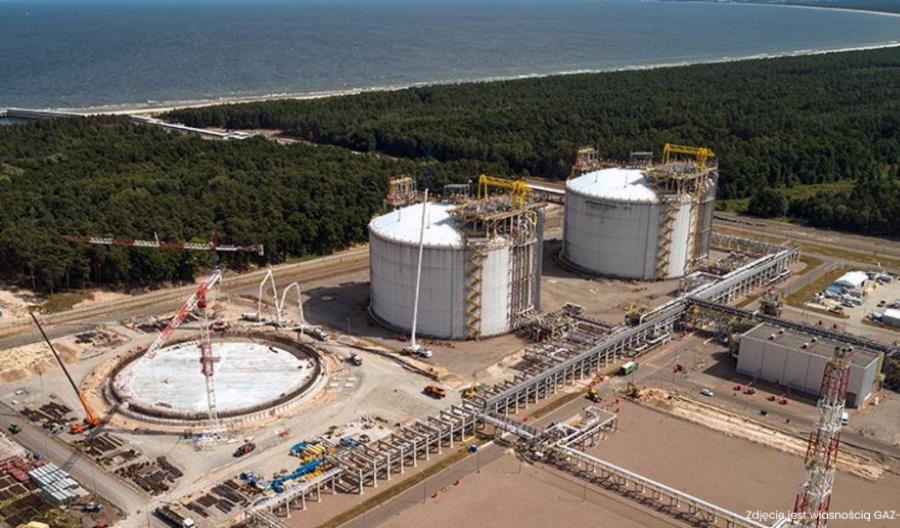 CEMEX dostarcza beton na budowę terminalu LNG w Świnoujściu CEMEX dostarcza beton na budowę terminalu LNG w Świnoujściu