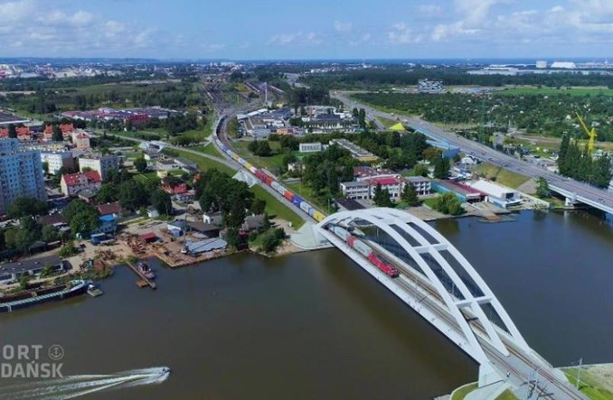 Trójmiasto: Modernizacja dojazdu do portów zbliża się do końca