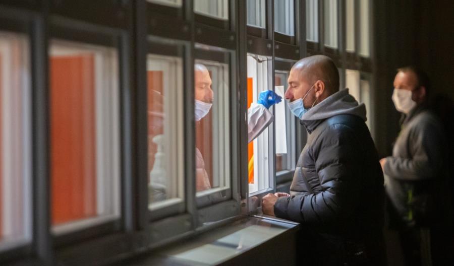 Przedsiębiorcy o ustawie dotyczącej szczepień: „Bardzo spóźniona, ale nadal oczekiwana” Przedsiębiorcy o ustawie dotyczącej szczepień: „Bardzo spóźniona, ale nadal oczekiwana”