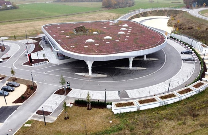 Najlepsza stacja ładowania aut elektrycznych w Europie?