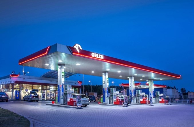 Mol przejmie 400 stacji paliw od Orlenu. Znamy partnerów fuzji na rynku paliwowym 