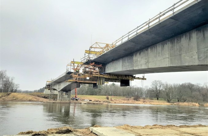Lubuskie. Postępują prace przy budowie mostu w Milsku 