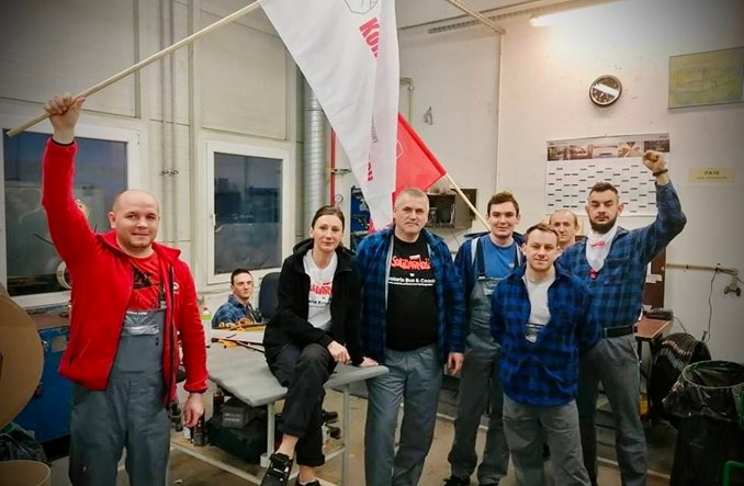 Strajk w Solarisie trwa, a akcje CAF tracą na wartości