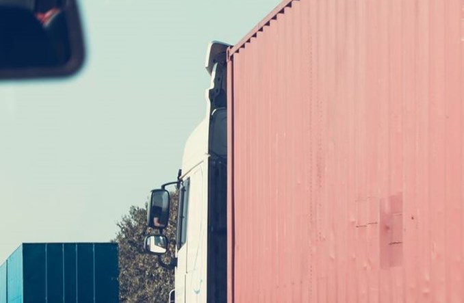 Kolejka TIR-ów w stronę Białorusi. Trwa protest