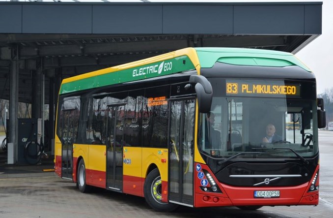 Łódź: MFiPR obiecuje pieniądze na elektrobusy