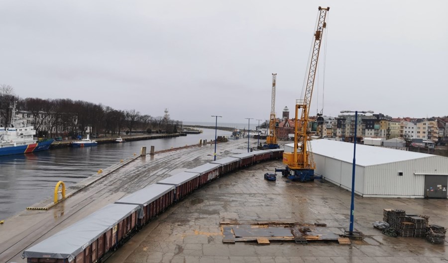 Port w Kołobrzegu przyjął pociąg z ziarnem kukurydzy z Ukrainy Port w Kołobrzegu przyjął pociąg z ziarnem kukurydzy z Ukrainy