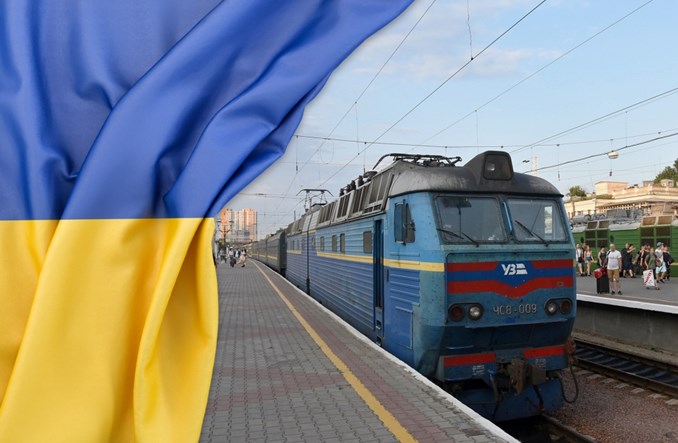 Adamczyk: Polska kolej, drogi i porty są otwarte na transport towarów z i do Ukrainy 