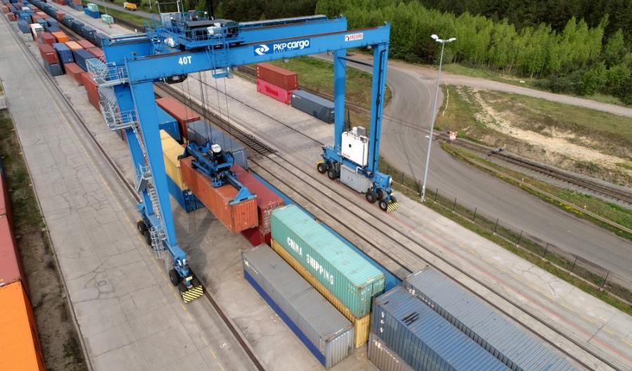 ZUE wygrywa przetarg na budowę terminalu w Zduńskiej Woli-Karsznicach ZUE wygrywa przetarg na budowę terminalu w Zduńskiej Woli-Karsznicach