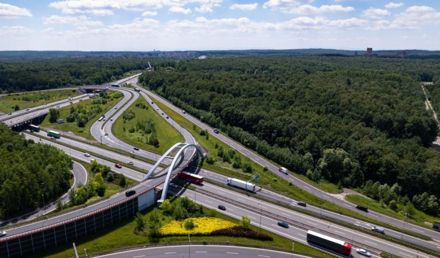 Katowice. Dwoma pasami na węźle Giszowiec. „Efekt komunikacyjny osiągnięty" Katowice. Dwoma pasami na węźle Giszowiec. „Efekt komunikacyjny osiągnięty"