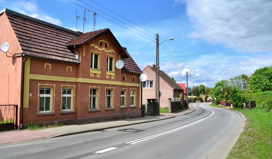 Rząd dorzucił 2 mld zł na drogi samorządowe Rząd dorzucił 2 mld zł na drogi samorządowe