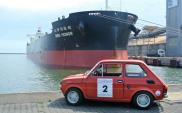 Fiat 126 - Maluch wyrusza w wyprawę z Portu Gdynia [zdjęcia] [film]