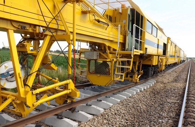 PLK przejmuje Trakcję. Umowa podpisana