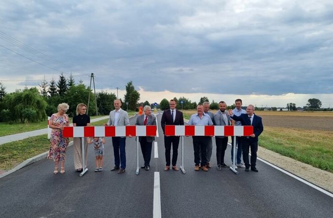 Otwarcie dwóch dróg wojewódzkich w powiecie płockim