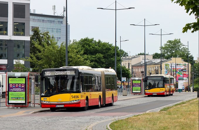 Co z rowerami w autobusach? ZTM Warszawa: Pasażerowie mogą je przewozić