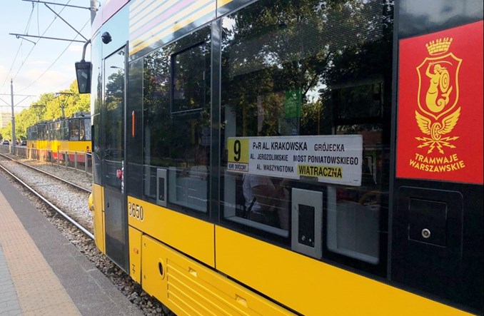 Tramwaje Warszawskie biorą się za wadliwą informację pasażerską w Jazzach