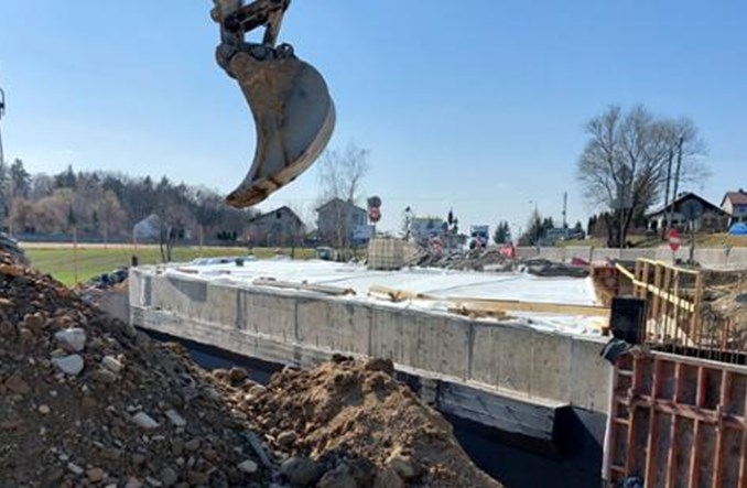 Można zmieniać wartość umów już zawartych – są przepisy