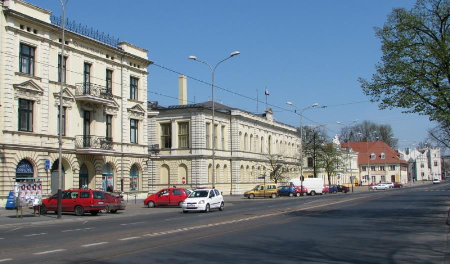 Pabianice modernizują sieć drogową. Liczą na pieniądze z Polskiego Ładu Pabianice modernizują sieć drogową. Liczą na pieniądze z Polskiego Ładu