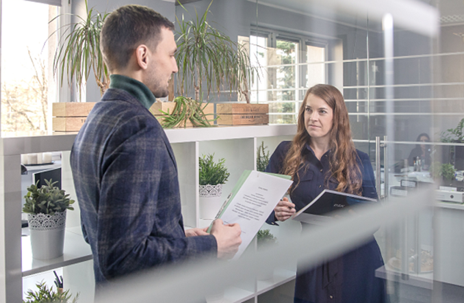 Korekta in minus Zaakceptowanej Kwoty Kontraktowej