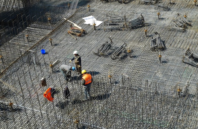 Projektanci oraz wykonawcy umów kolejowych czekają na urealnienie cen