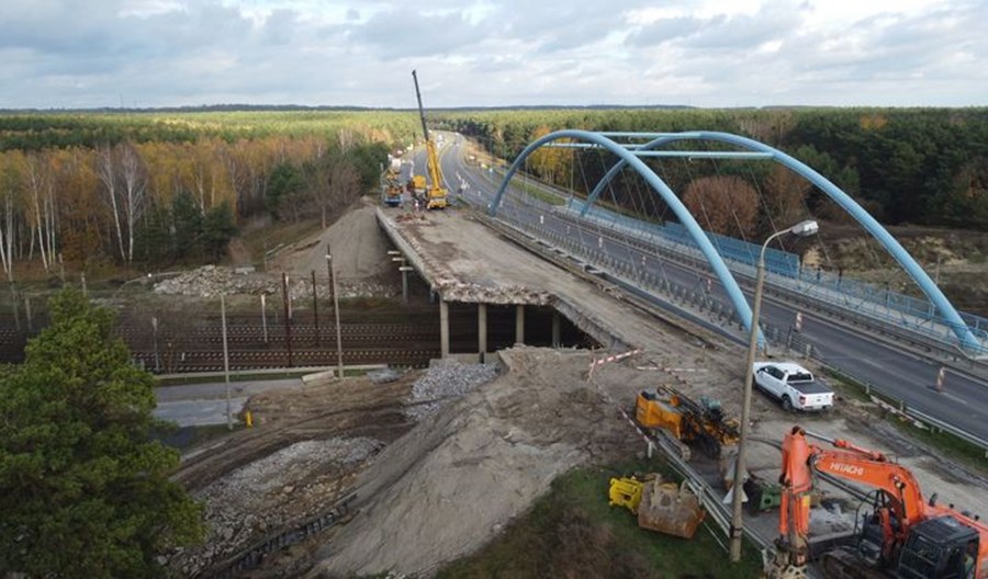 Wróciła rozbiórka wiaduktu w Bydgoszczy. Kolejarze zgodzili się na przerwy w transporcie węgla  