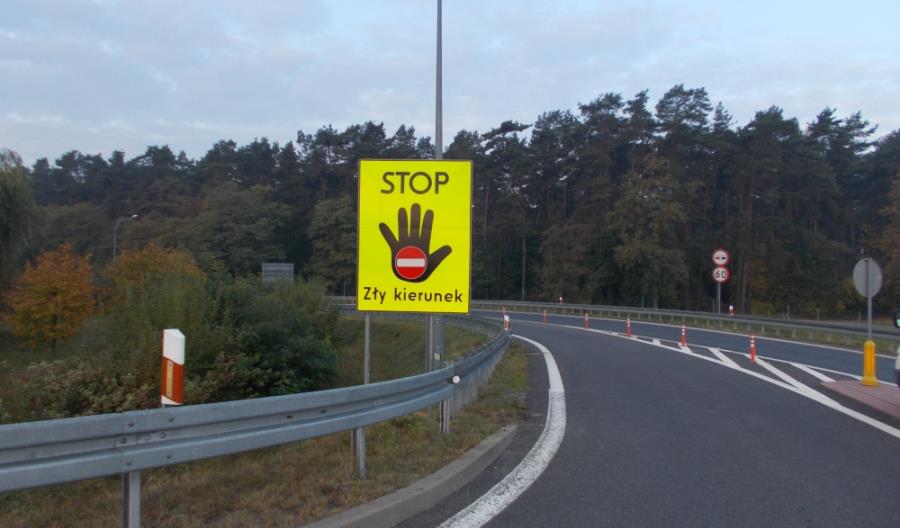 Wielkopolskie: Nowe tablice „Stop zły kierunek” na S5, S8, S10 i S11