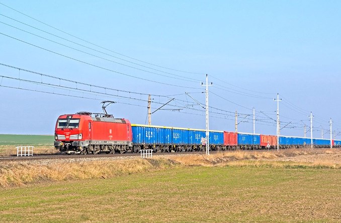 Kolejowy intermodal zaciągnął hamulec