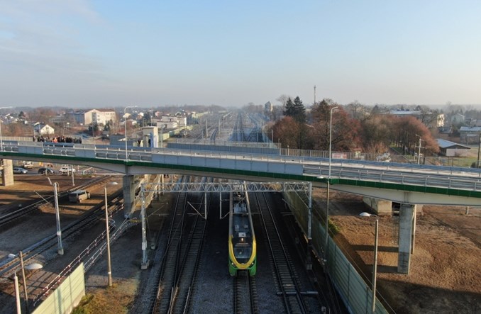 Wiadukt na trasie Rail Baltica w Tłuszczu otwarty
