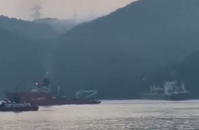 Cieśnina Bosfor zablokowana. Statek utknął na mieliźnie