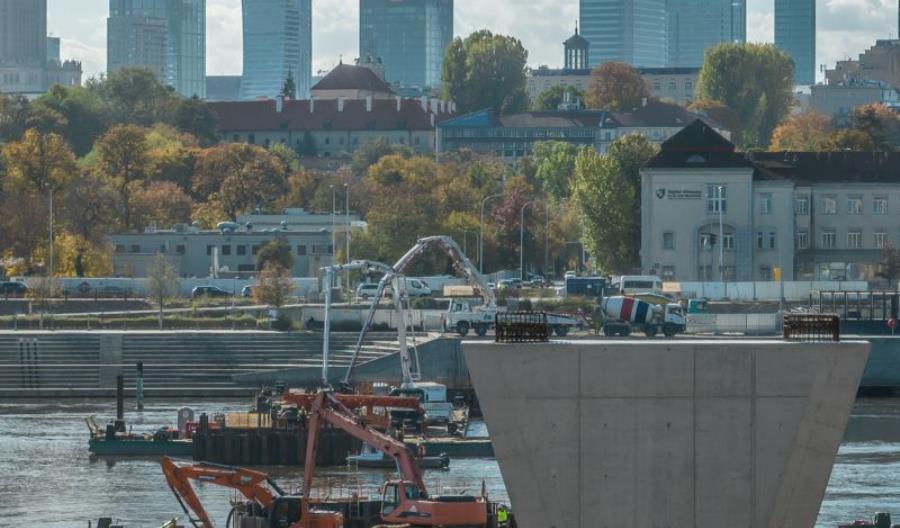 CEMEX Polska dostarczył beton na budowę mostu pieszo-rowerowego w Warszawie CEMEX Polska dostarczył beton na budowę mostu pieszo-rowerowego w Warszawie