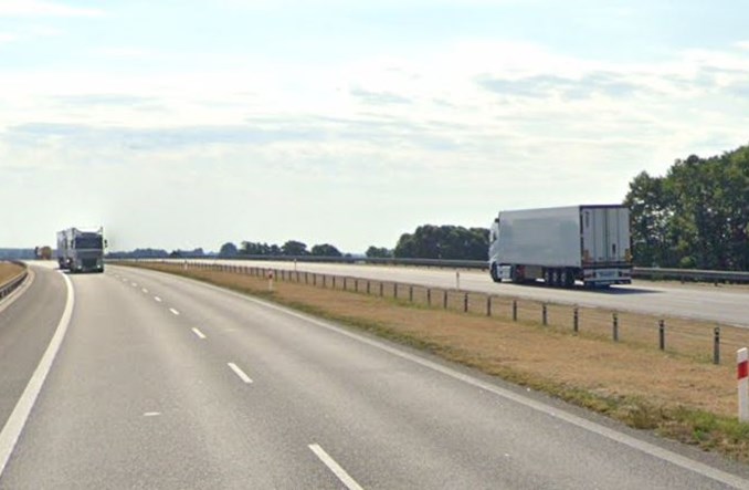 W Polsce wciąż dominują samochody i ciężarówki 