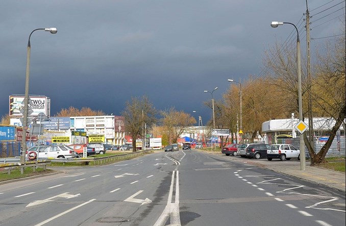 Warszawa z ofertami na projekt rozbudowy ulicy Bartyckiej