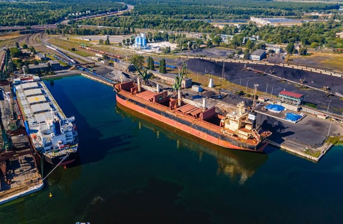 Szczecin i Świnoujście: 18,1 mln ton ładunków w pierwszym półroczu