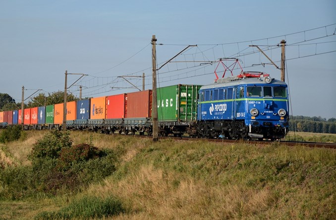 Przewozy intermodalne spadają, PKP Cargo traci rynek