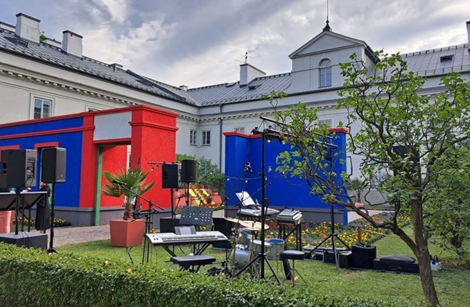 Cemex Polska partnerem wystawy prac Fridy Kahlo