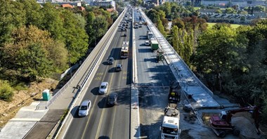 (Od)budowa południowego wiaduktu Trasy Łazienkowskiej na ukończeniu