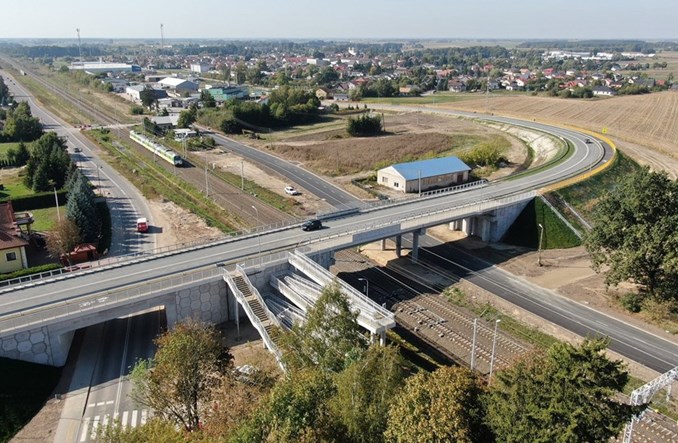 Czyżew. Bezkolizyjnie nad linią Warszawa-Białystok 