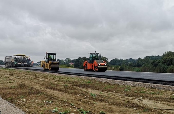 Małopolska: Budowa kluczowego odcinka S7 za półmetkiem