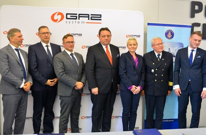 Bliżej pływającego gazoportu w Zatoce Gdańskiej