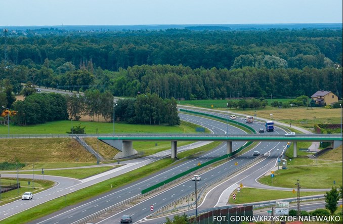 Rząd zwiększa finansowanie dróg. Są środki na waloryzację