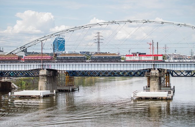 Czy przeregulowana kolej przejmie ładunki z dróg? 