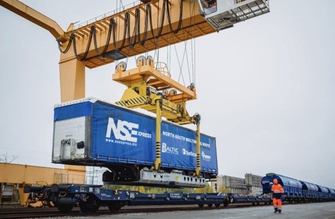 LTG Cargo i UZ testują nowe połączenie intermodalne