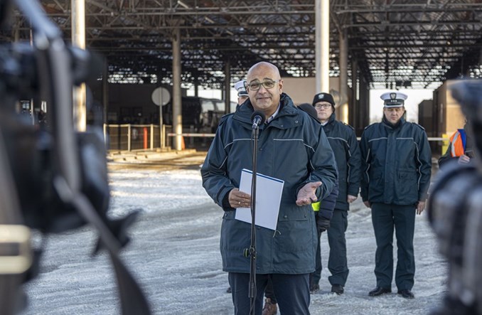 Minister Gajadhur chce wzmocnienia ITD