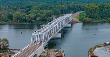 Szczecin: Pociągi jeżdżą już przez nowy most nad Regalicą