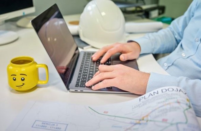 Zwłoka w udostępnieniu protokołu z postępowania a termin do wniesienia odwołania 