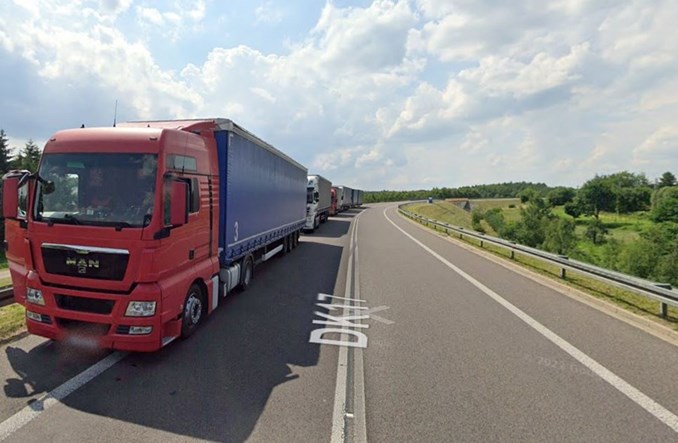 Potrzebna droga do terminala w Hrebennem. Jest nowy przetarg