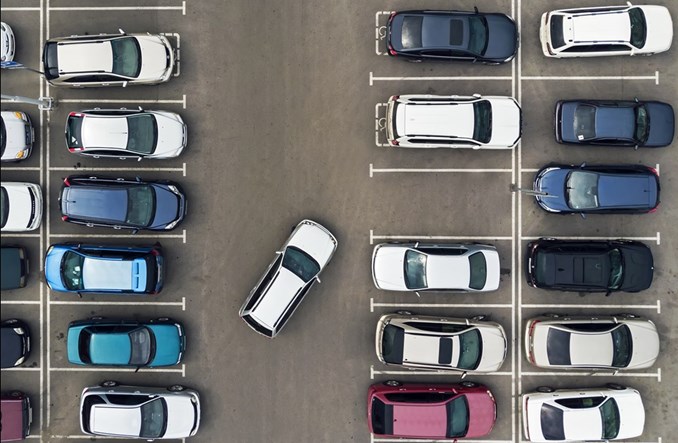 Ile samochodów, a ile martwych samochodowych dusz? 