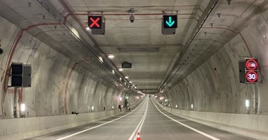 2,5 miliona pojazdów w tunelu pod Świną w 6 miesięcy