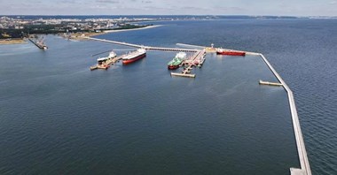 Port morski w Gdańsku rośnie na paliwach