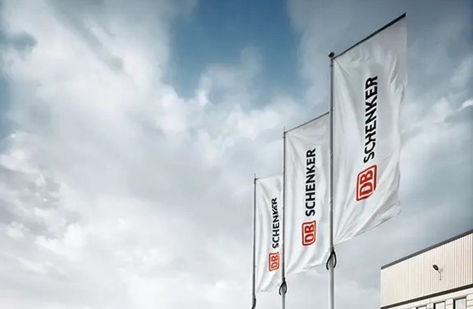 Maersk przejmie DB Schenker?