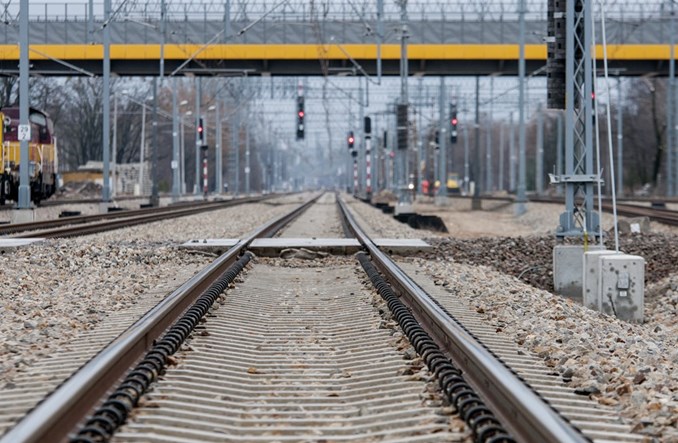 Resort infrastruktury weryfikuje kluczowe inwestycje infrastrukturalne. Będą zmiany w Krajowym Planie Kolejowym